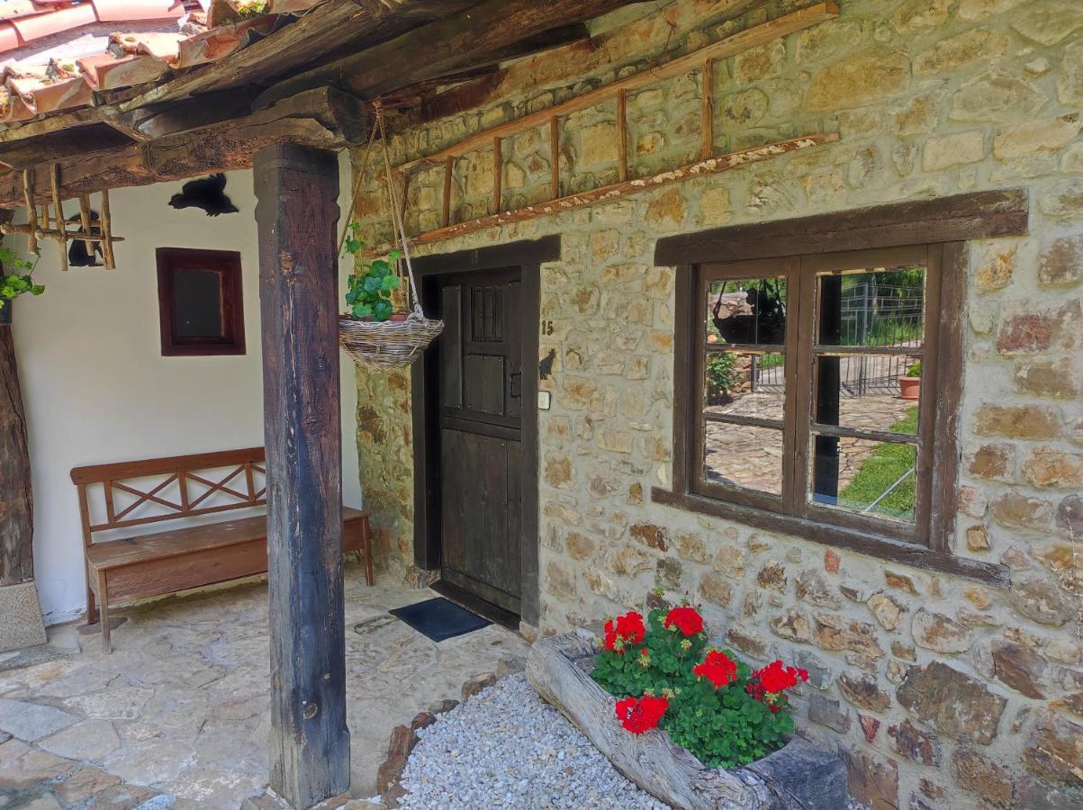 Viviendas Rurales El Covaju Cabezón de Liébana Exterior foto